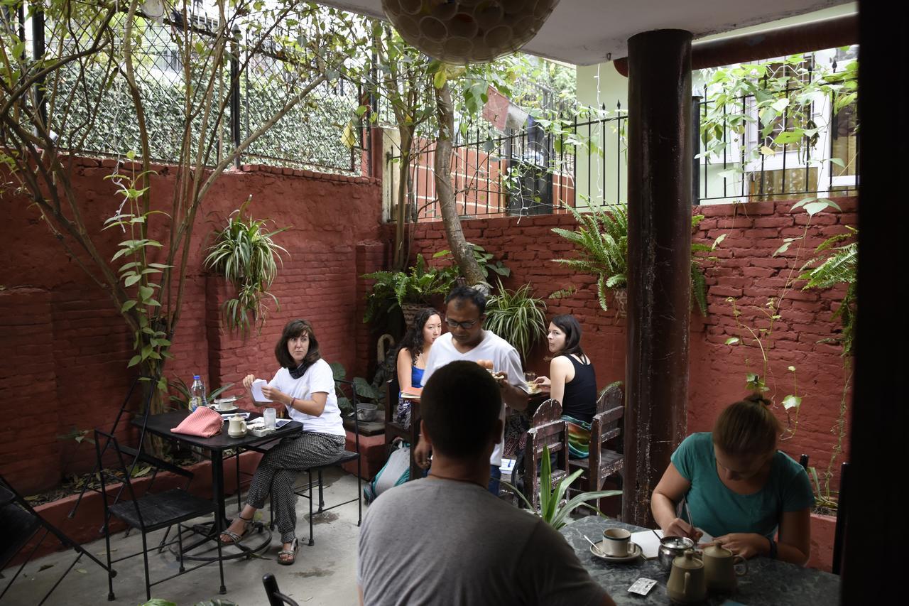 Beehive Hostel Kathmandu Bagian luar foto