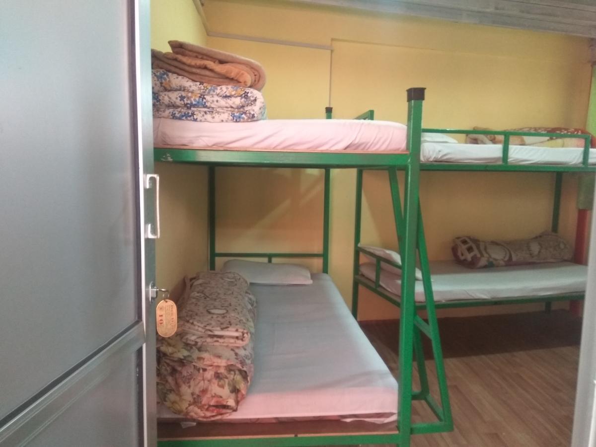 Beehive Hostel Kathmandu Bagian luar foto
