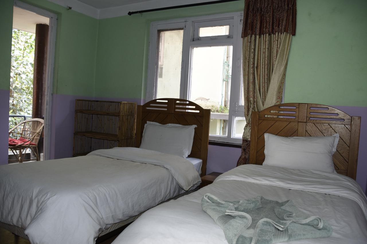 Beehive Hostel Kathmandu Bagian luar foto
