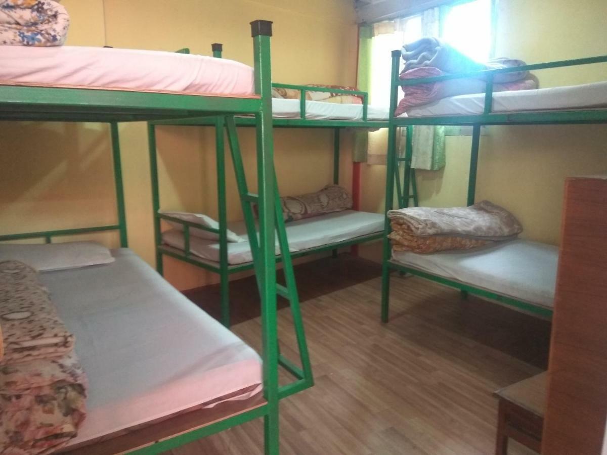 Beehive Hostel Kathmandu Bagian luar foto