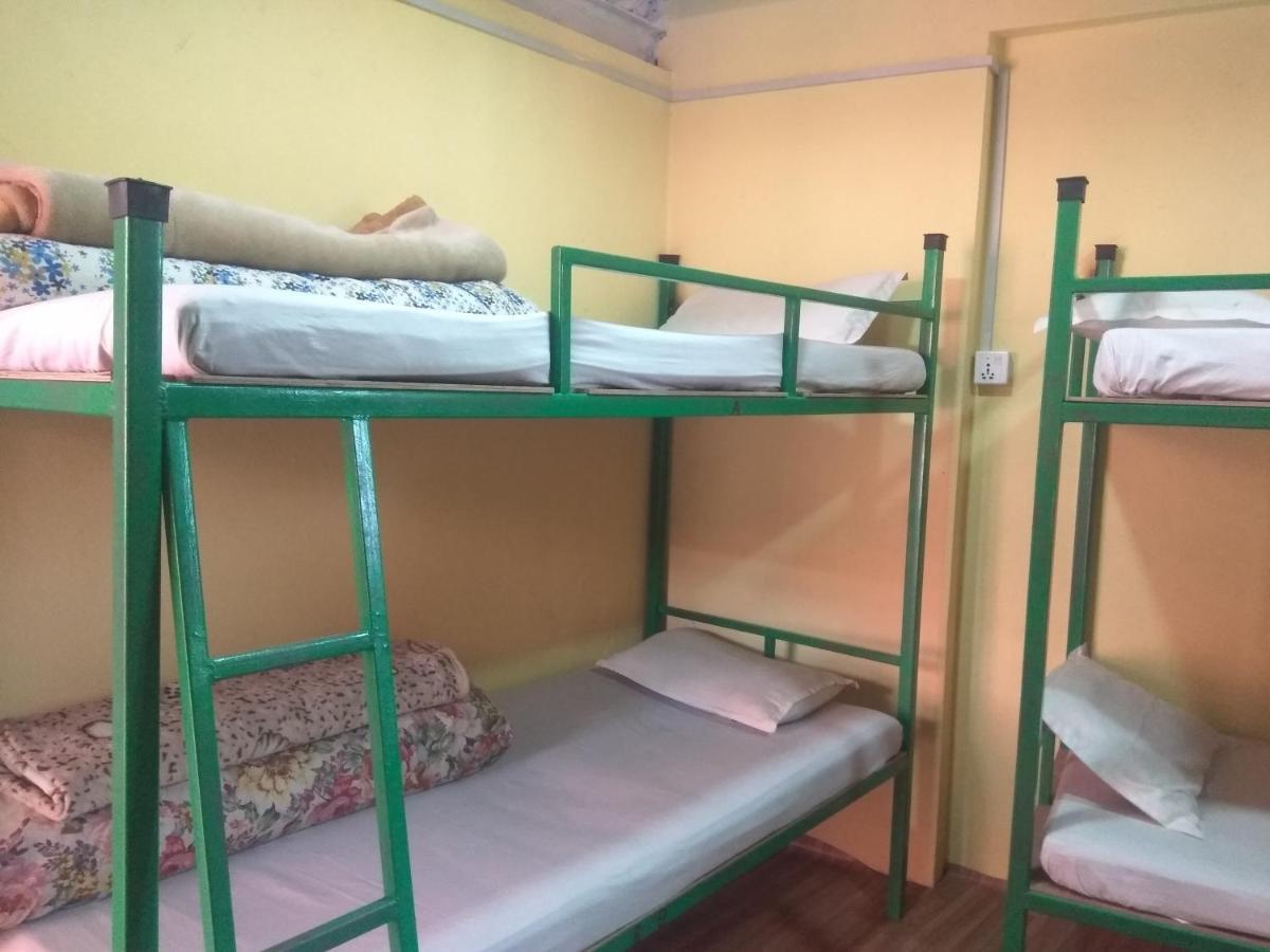Beehive Hostel Kathmandu Bagian luar foto